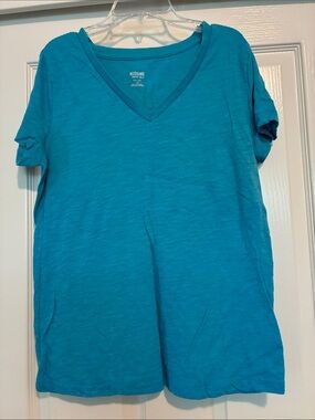 Mossimo Supply Co. V-Neck Tee in Teal
